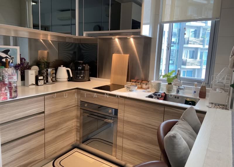 Stars of Kovan Condominium For Sale at S$ 999,999 | PropertyGuru Singapore - Kitchen