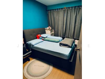 For Rent - 235 Compassvale Walk