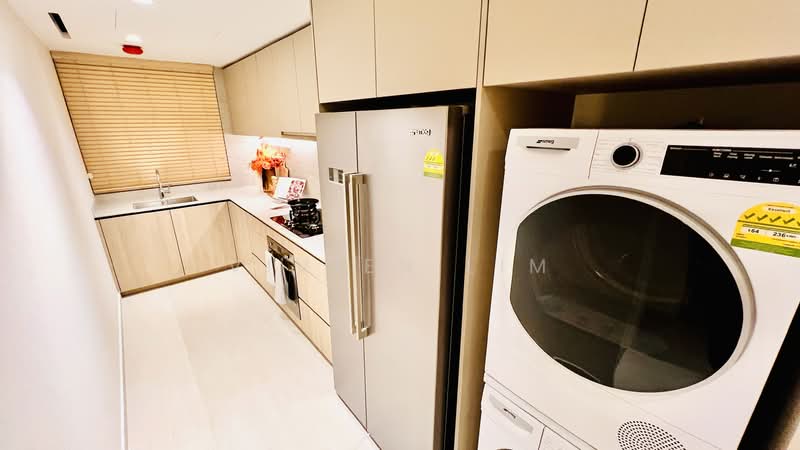 Narra Residences Condominium For Sale at S$ 3,888,000 | PropertyGuru Singapore - Kitchen