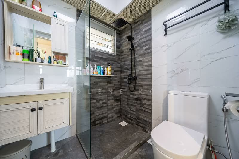 636B Senja Road HDB Flat For Sale at S$ 740,000 | PropertyGuru Singapore - Bathroom
