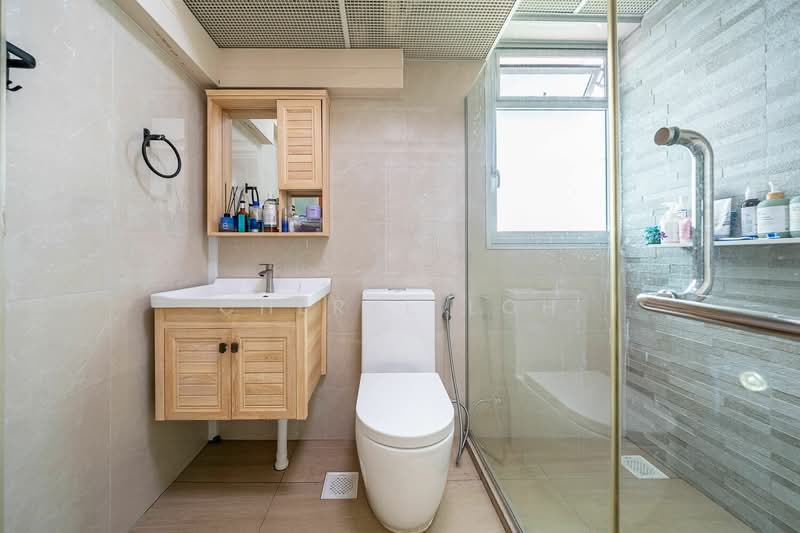 636B Senja Road HDB Flat For Sale at S$ 740,000 | PropertyGuru Singapore - Bathroom