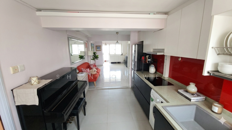 205 Toa Payoh North HDB Flat For Sale at S$ 428,888 | PropertyGuru Singapore - Kitchen