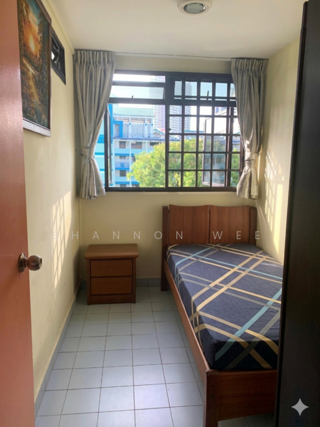 205 Toa Payoh North HDB Flat For Sale at S$ 428,888 | PropertyGuru Singapore - Bedroom