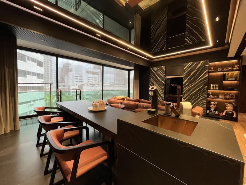 Rhapsody on Mount Elizabeth Apartment For Sale at S$ 4,230,000 | PropertyGuru Singapore - Living Room