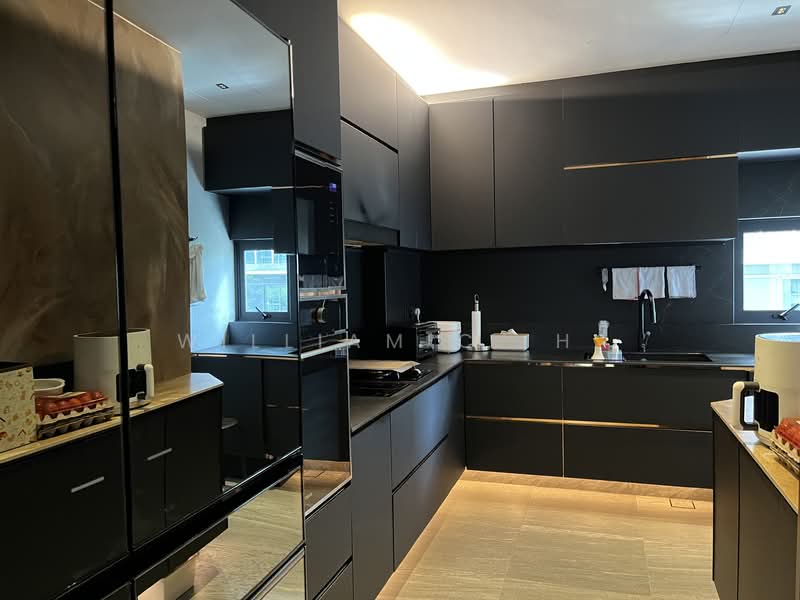 Rhapsody on Mount Elizabeth Apartment For Sale at S$ 4,230,000 | PropertyGuru Singapore - Kitchen