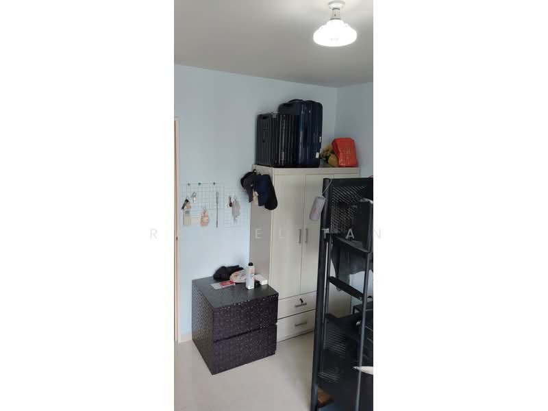 215A Compassvale Drive, 215A Compassvale Drive, Room Rental, 85 sqft, HDB Flat For Rent, by Rachel Tan, 500085350 - Bedroom - PropertyGuru.com.sg