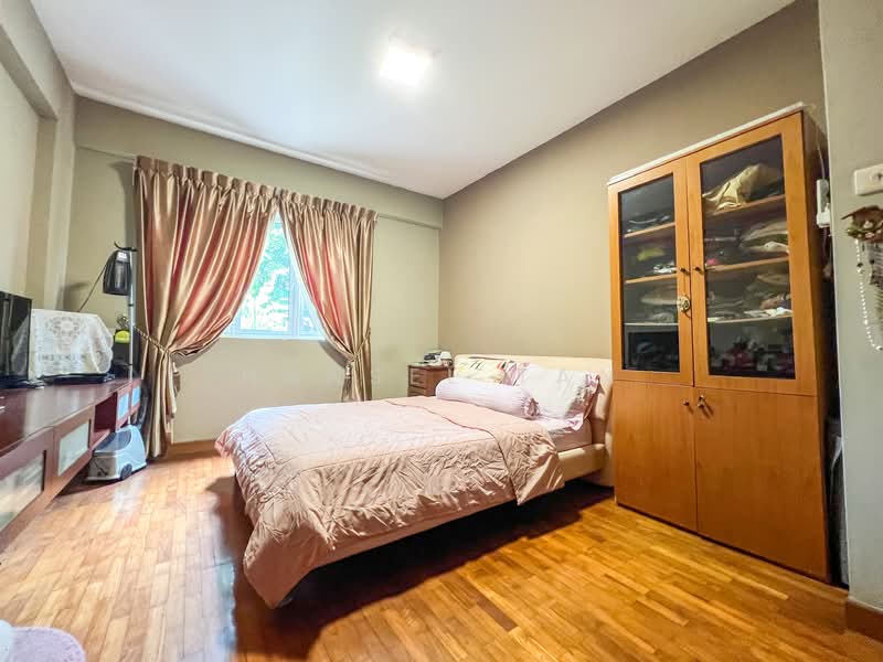 Euphony Gardens Condominium For Sale at S$ 1,000,000 | PropertyGuru Singapore - Bedroom