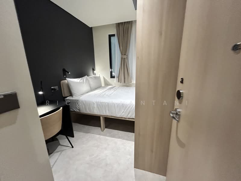 Coliwoo Midtown Studio, , 1 Bedroom, 200 sqft, Condominium For Rent, by Rick Khiantani, 500085376 - PropertyGuru.com.sg