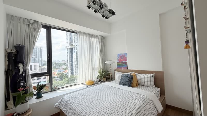 The Beacon, 130 Cantonment Road, 2 Bedrooms, 1,163 sqft, Apartment For Sale, by Khim Ker, 500085378 - Second Bedroom - PropertyGuru.com.sg