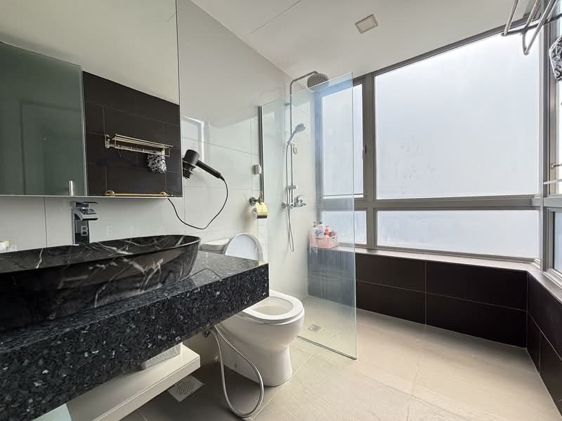 Austville Residences Executive Condominium For Sale at S$ 1,438,000 | PropertyGuru Singapore - Bathroom