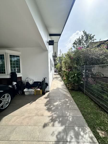 Sembong Road (Opp Sembawang Shopping Ctr), Sembong Road, 4 Bedrooms, 2,850 sqft, Semi-Detached House For Rent, by MH Goh, 500085392 - Exterior - PropertyGuru.com.sg