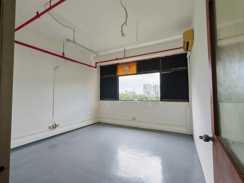 Yi Xiu Factory Building, 65 Sims Avenue, 1,150 sqft, Light Industrial (B1) For Rent, by Lenny Tan, 500085393 - Interior - CommercialGuru.com.sg
