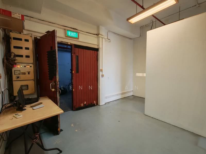 Yi Xiu Factory Building, 65 Sims Avenue, 1,150 sqft, Light Industrial (B1) For Rent, by Lenny Tan, 500085393 - Interior - CommercialGuru.com.sg