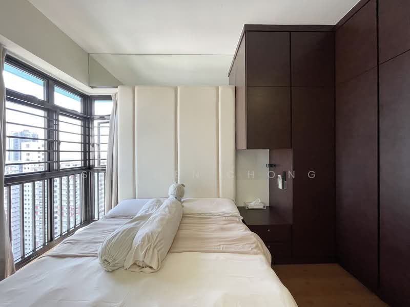 79B Toa Payoh Central HDB Flat For Sale at S$ 1,160,000 | PropertyGuru Singapore - Bedroom