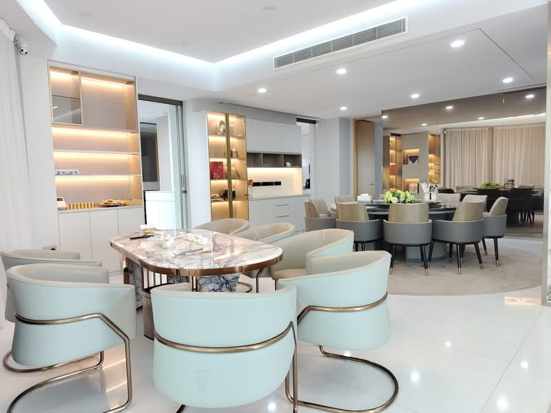 Cliveden at Grange Condominium For Sale at S$ 9,311,111 | PropertyGuru Singapore - Dining Room