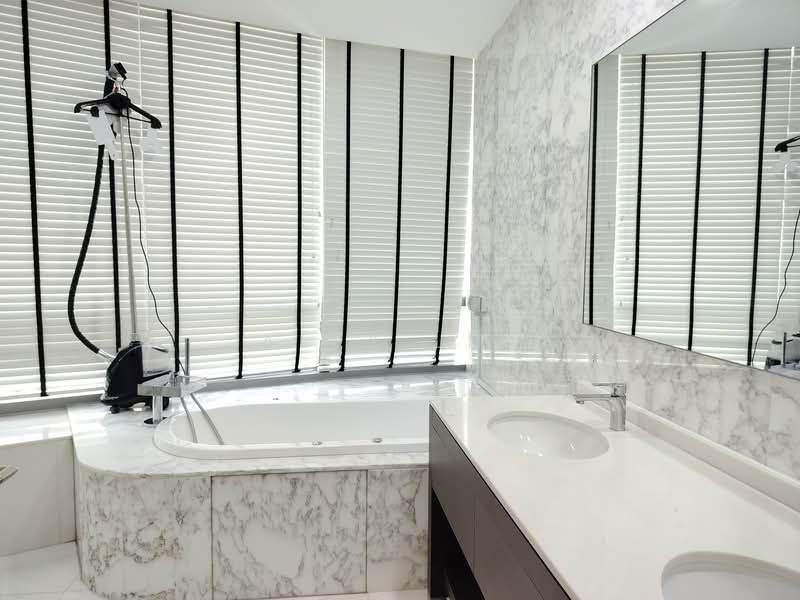 Cliveden at Grange Condominium For Sale at S$ 9,311,111 | PropertyGuru Singapore - Bathroom