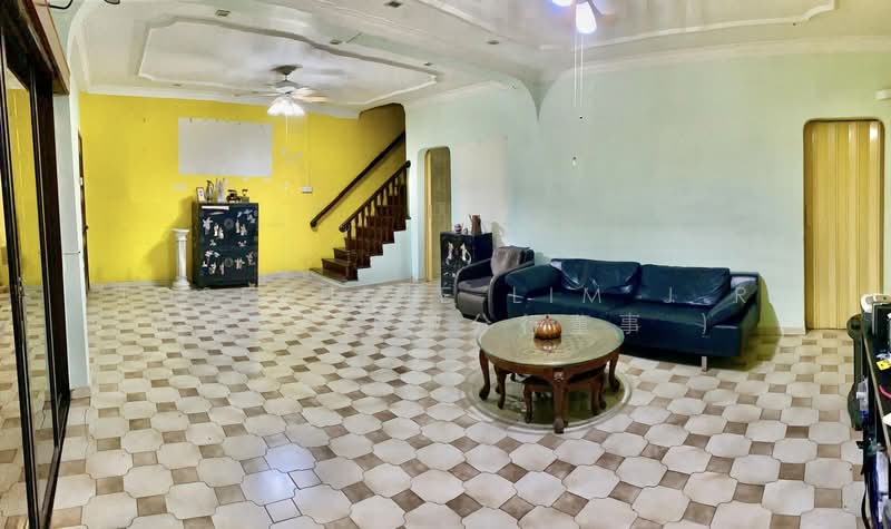 Jasmine Road, , 3 Bedrooms, 2,000 sqft, Terraced House For Sale, by Josephine Lim J R 林婕容 (区域分行董事 ), 500085404 - Living Room - PropertyGuru.com.sg