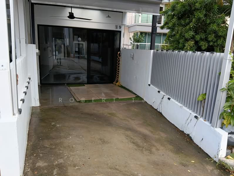 Niven road, Niven Road, 1 Bedroom, 1,000 sqft, Conservation House For Rent, by Robert Tjan, 500085428 - Exterior - PropertyGuru.com.sg