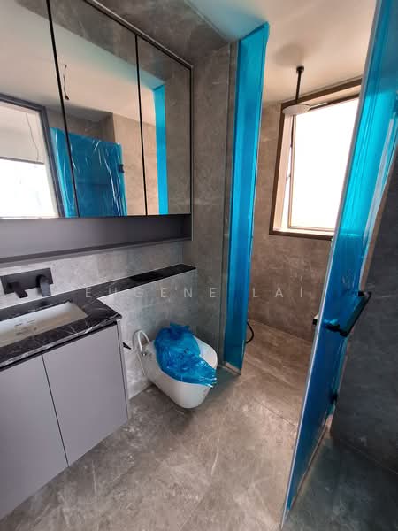 The Landmark Condominium For Sale at S$ 3,328,888 | PropertyGuru Singapore - Bathroom