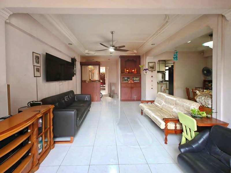 758 Woodlands Avenue 6. Near Admiralty MRT. HDB 5 room Corner Unit, , 3 Bedrooms, 1,303 sqft, HDB Flat For Sale, by Elaine Tan, 500085469 - Living Room - PropertyGuru.com.sg