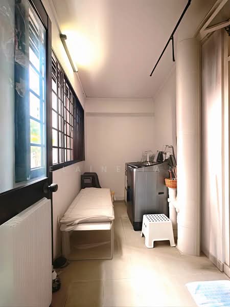 758 Woodlands Avenue 6. Near Admiralty MRT. HDB 5 room Corner Unit, , 3 Bedrooms, 1,303 sqft, HDB Flat For Sale, by Elaine Tan, 500085469 - Interior - PropertyGuru.com.sg