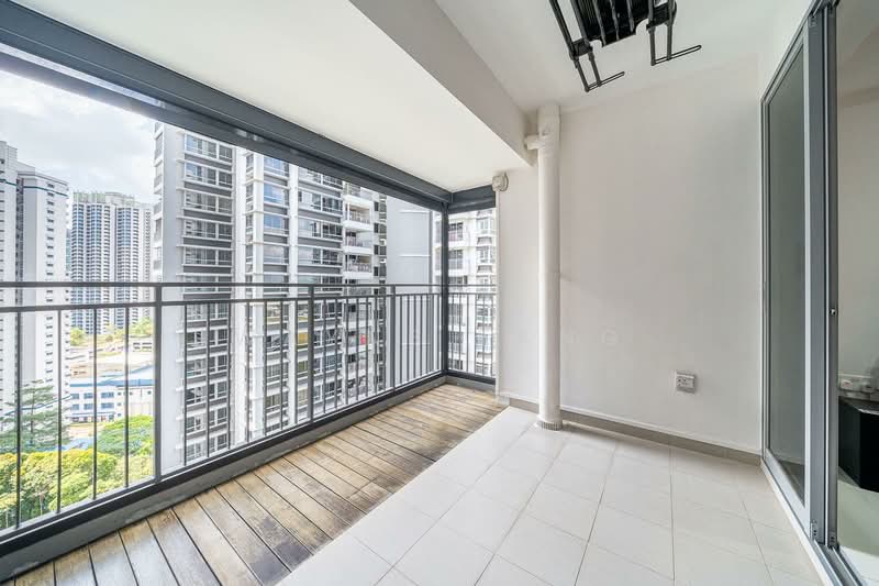 139B Lorong 1A Toa Payoh HDB Flat For Sale at S$ 1,180,000 | PropertyGuru Singapore - Balcony