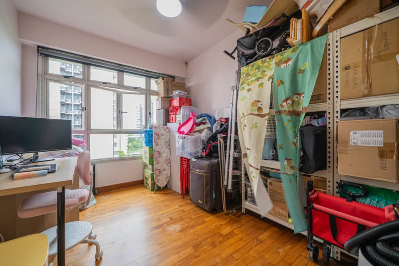 666B Punggol Drive HDB Flat For Sale at S$ 728,888 | PropertyGuru Singapore - Study