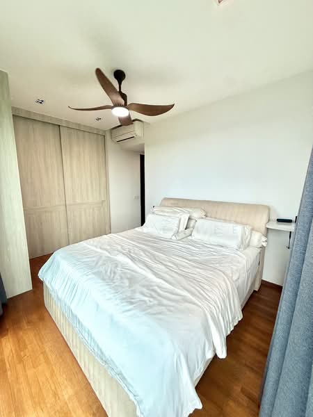 Foresque Residences Condominium For Sale at S$ 1,980,000 | PropertyGuru Singapore - Bedroom