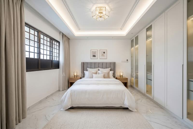 161 Yishun Street 11 HDB Flat For Sale at S$ 550,000 | PropertyGuru Singapore - This Photo is for Illustration Only.