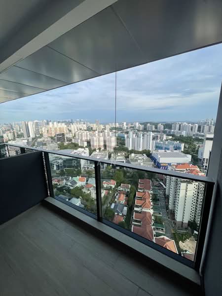Stirling Residences, 21 Stirling Road, 1 Bedroom, 441 sqft, Condominium For Rent, by Brian Wu, 500085503 - Balcony - PropertyGuru.com.sg