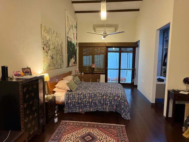 Niven Road, Niven Road, 4 Bedrooms, 2,500 sqft, Conservation House For Rent, by Franklin Chan, 500085509 - Bedroom - PropertyGuru.com.sg