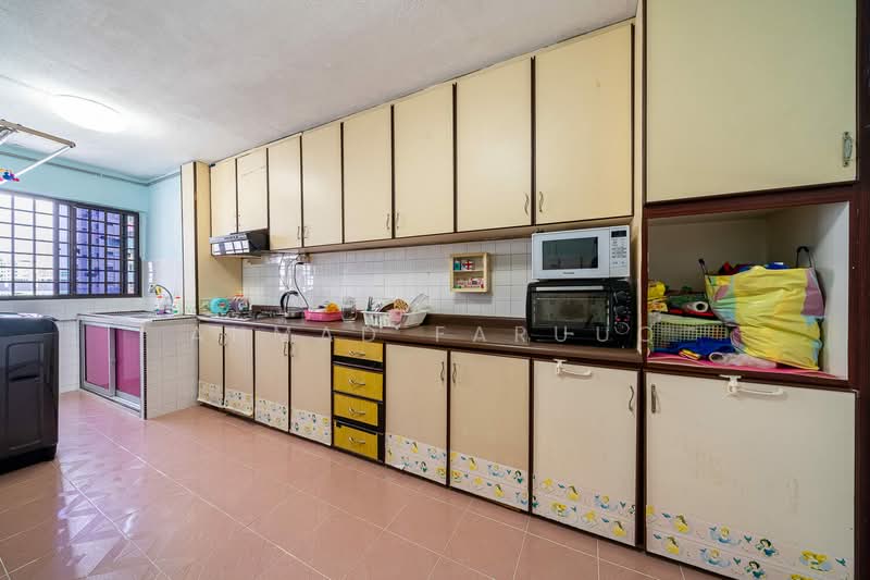161 Yishun Street 11 HDB Flat For Sale at S$ 550,000 | PropertyGuru Singapore