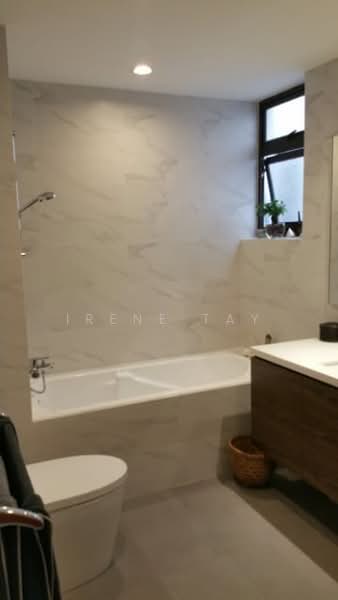 Astrid Meadows, 56 Coronation Road West, 3 Bedrooms, 2,045 sqft, Condominium For Rent, by Irene Tay, 500085544 - Bathroom - PropertyGuru.com.sg