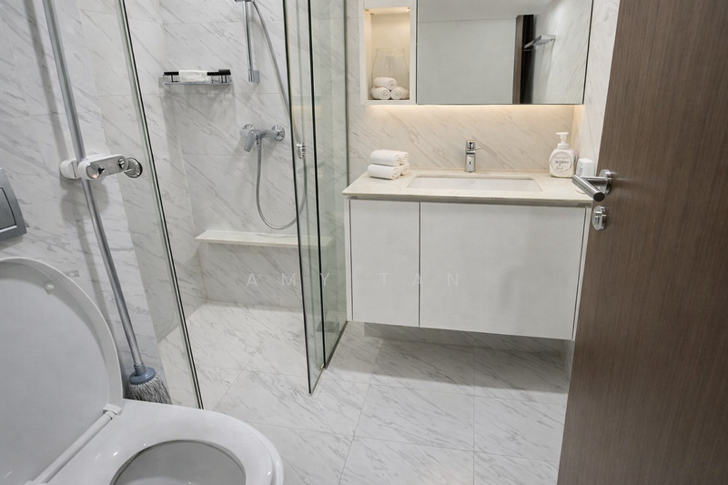 Le Quest, 10 Bukit Batok Street 41, 2 Bedrooms, 710 sqft, Condominium For Rent, by Amy Tan, 500085555 - Bathroom - PropertyGuru.com.sg