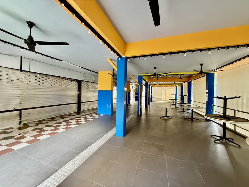 ☎️Rare Coffeeshop Space @ Clementi West | Great Catchment | 9+1 Stalls, , 4,079 sqft, Food & Beverage For Rent, by Sean Pang, 500085557 - Interior - CommercialGuru.com.sg