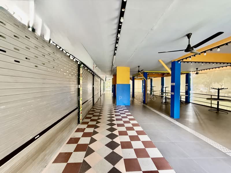 ☎️Rare Coffeeshop Space @ Clementi West | Great Catchment | 9+1 Stalls, , 4,079 sqft, Food & Beverage For Rent, by Sean Pang, 500085557 - Corridor - CommercialGuru.com.sg