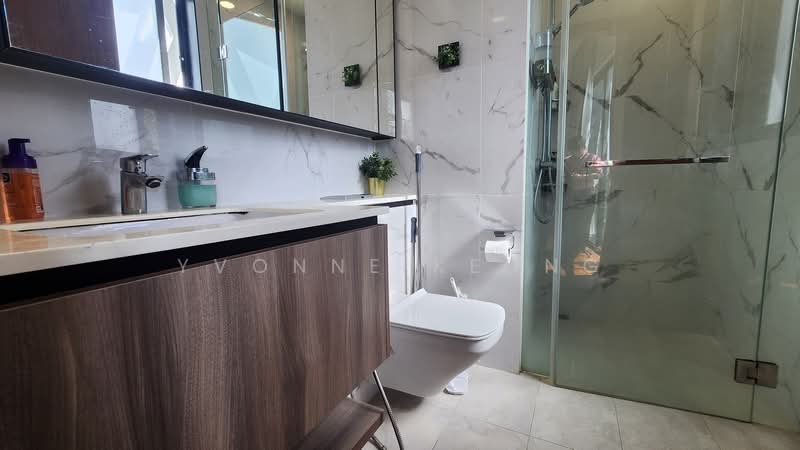 Lattice One Condominium For Sale at S$ 2,150,000 | PropertyGuru Singapore - Bathroom