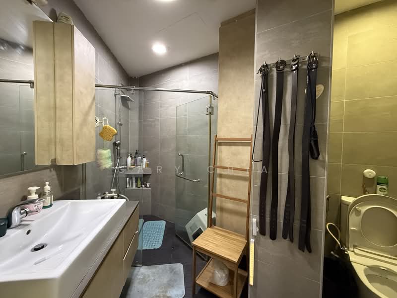 Southaven I Condominium For Sale at S$ 1,990,000 | PropertyGuru Singapore - Bathroom