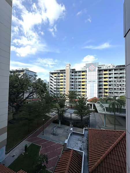 32 Jalan Bahagia HDB Flat For Sale at S$ 300,000 | PropertyGuru Singapore - Exterior