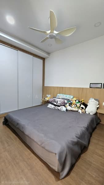 Stratum Condominium For Sale at S$ 2,350,000 | PropertyGuru Singapore - Bedroom