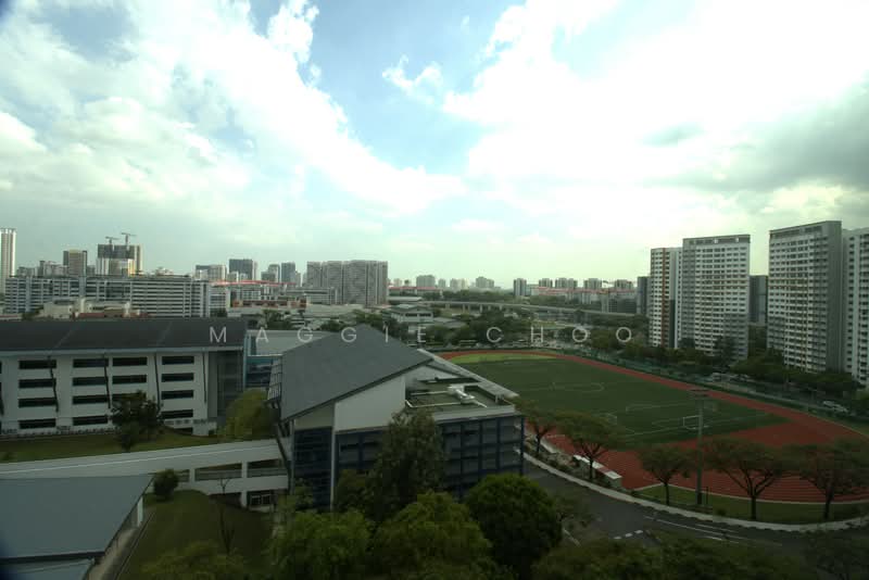 449B Bukit Batok West Avenue 9 HDB Flat For Sale at S$ 728,888 | PropertyGuru Singapore - Exterior