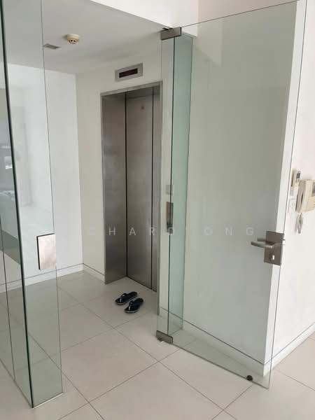 Fontaine Parry, 67 Poh Huat Road, 3 Bedrooms, 1,238 sqft, Condominium For Rent, by Richard Ong, 500085619 - Entrance - PropertyGuru.com.sg