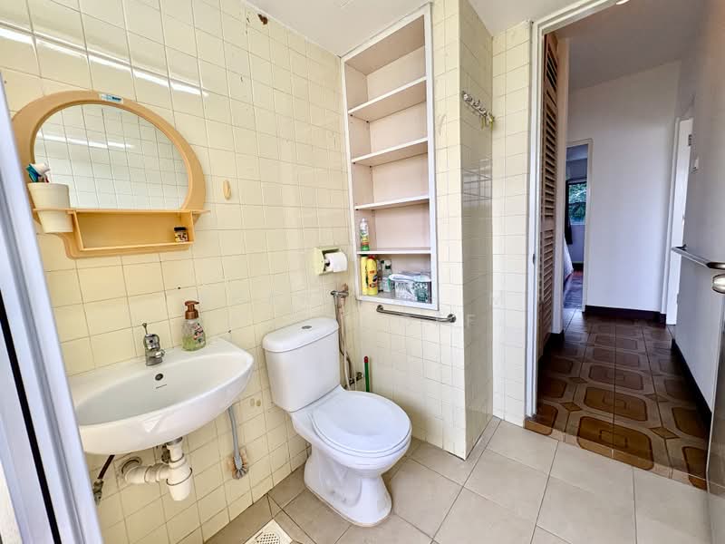Lakeview Estate, 97A Upper Thomson Road, 3 Bedrooms, 1,615 sqft, Apartment For Sale, by Sharifah M Alsagoff, 500085623 - Bathroom - PropertyGuru.com.sg