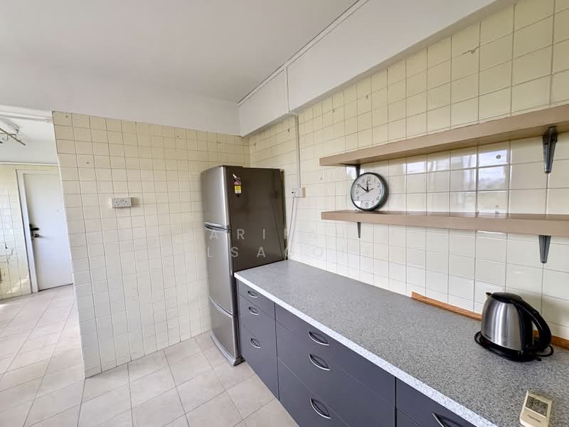Lakeview Estate, 97A Upper Thomson Road, 3 Bedrooms, 1,615 sqft, Apartment For Sale, by Sharifah M Alsagoff, 500085623 - Kitchen - PropertyGuru.com.sg