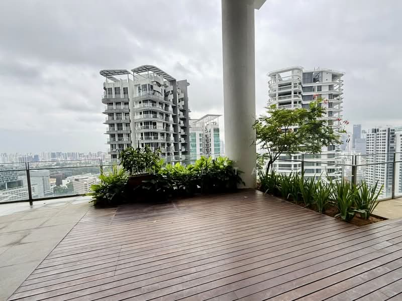 Skypark @ Somerset, 22 Saint Thomas Walk, 4 Bedrooms, 3,347 sqft, Apartment For Rent, by Denise Tan, 500085658 - Balcony - PropertyGuru.com.sg