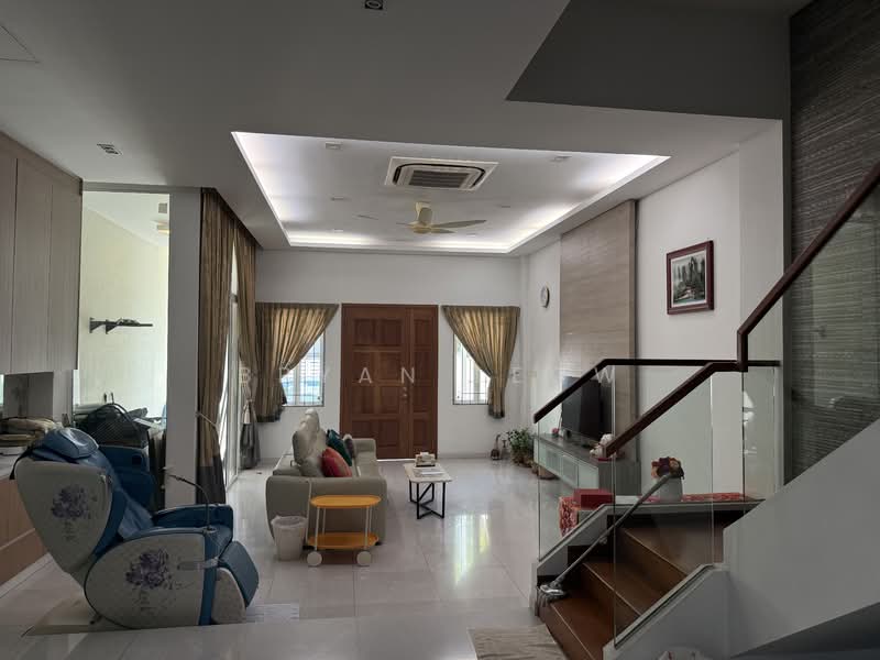 Sembawang Hills Estate, Sembawang Hills Drive, 6 Bedrooms, 4,582 sqft, Terraced House For Sale, by Bryan Leow, 500085666 - Living Room - PropertyGuru.com.sg