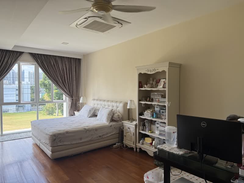 Sembawang Hills Estate, Sembawang Hills Drive, 6 Bedrooms, 4,582 sqft, Terraced House For Sale, by Bryan Leow, 500085666 - Bedroom - PropertyGuru.com.sg