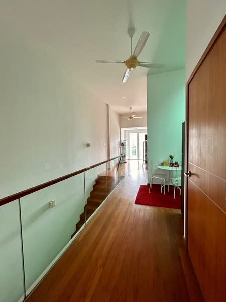 Sembawang Hills Estate, Sembawang Hills Drive, 6 Bedrooms, 4,582 sqft, Terraced House For Sale, by Bryan Leow, 500085666 - Corridor - PropertyGuru.com.sg