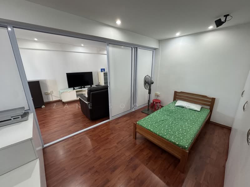 222 Serangoon Avenue 4, 222 Serangoon Avenue 4, 2 Bedrooms, 721 sqft, HDB Flat For Rent, by Zane Soo 苏昱能, 500085743 - Common Room - PropertyGuru.com.sg