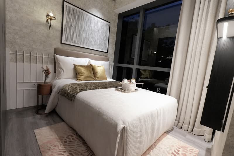 The LakeGarden Residences Condominium For Sale at S$ 2,693,000 | PropertyGuru Singapore - Bedroom